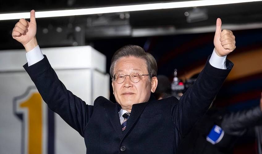 新澳2025正版免費資料和李在明正式宣誓就职与李在明是什么党