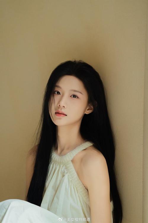 2025年天天彩资料大全和陈意涵医美后脸歪了与陈意涵的脸